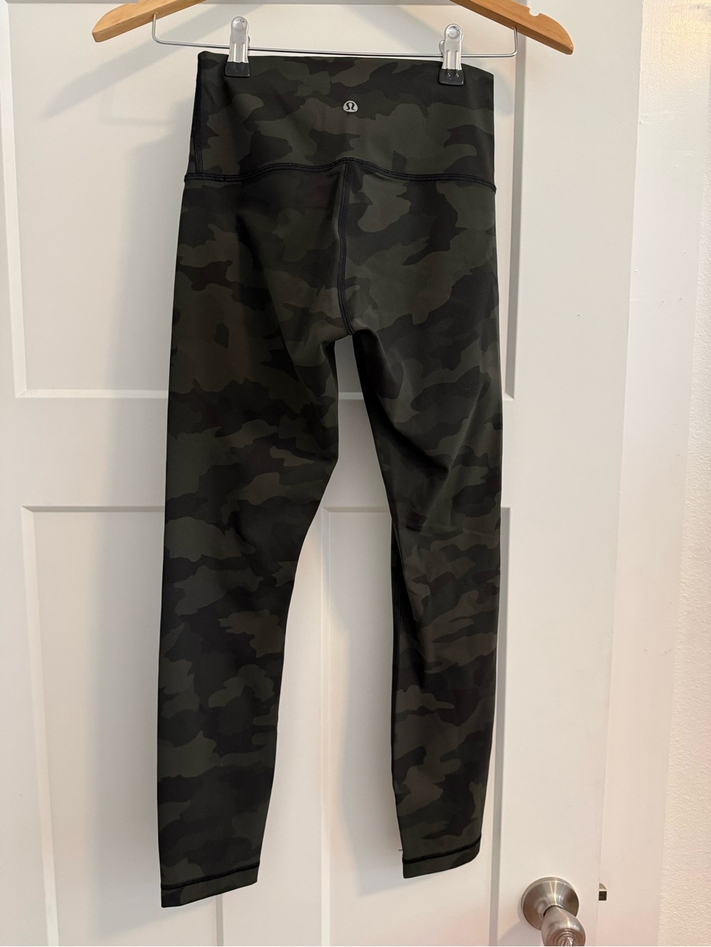 lululemon athletica Camo High-Rise Leggings — Dark Green/Black